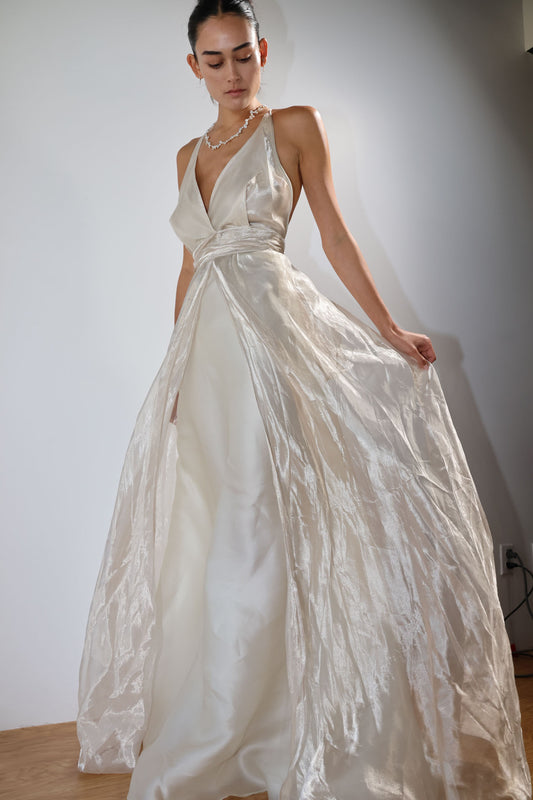 LES HABITUDES Glans Parson Dress — Ivory