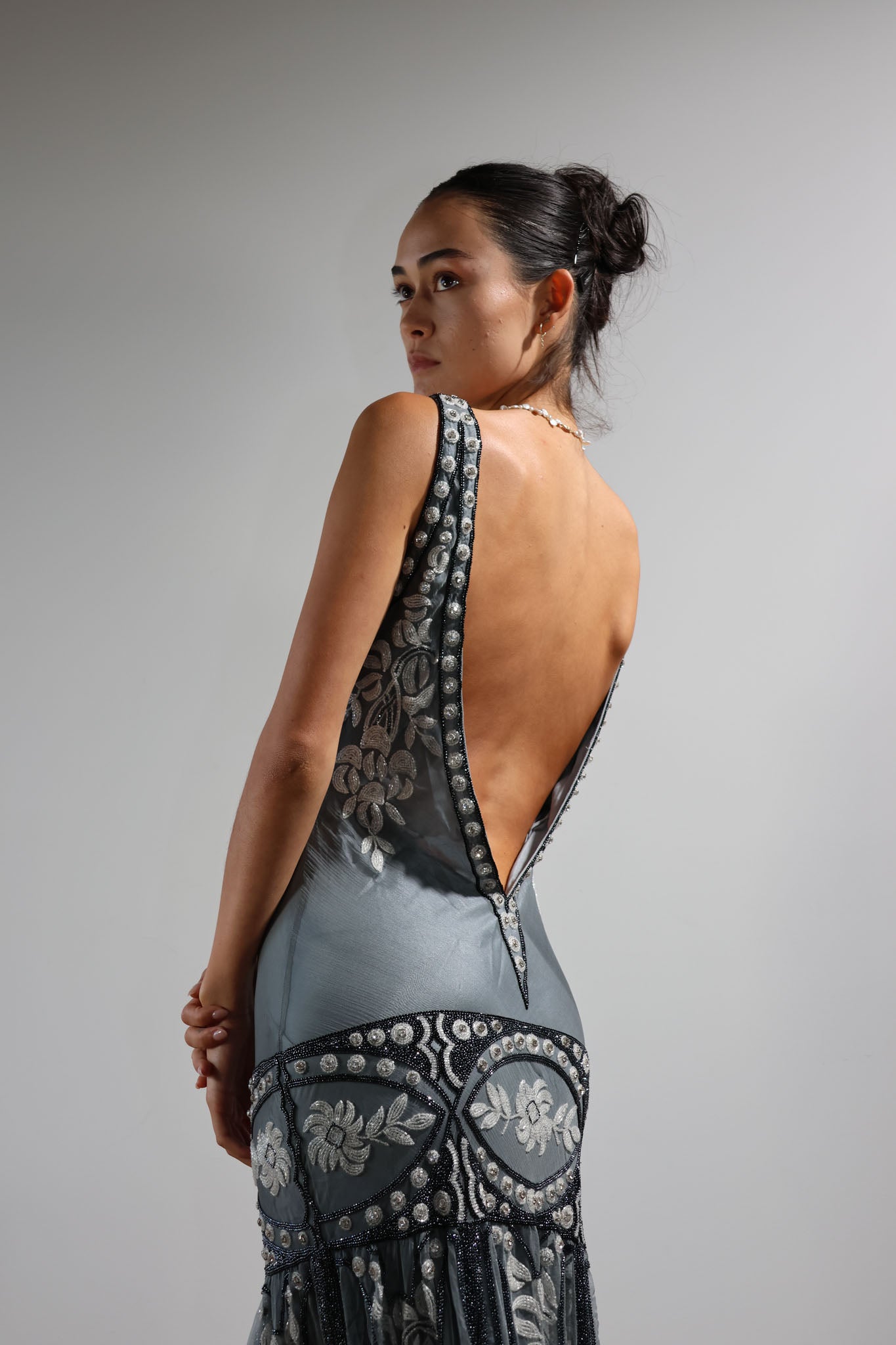 LES HABITUDES Short Sundress 188 — Grey / Ivory