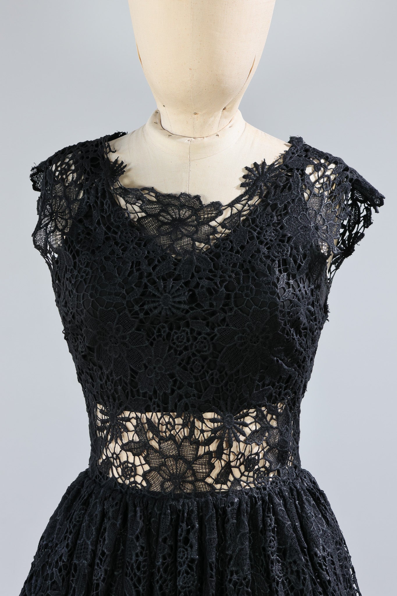 M.L.H. Rochie Malika 3 Piece Set - Negru