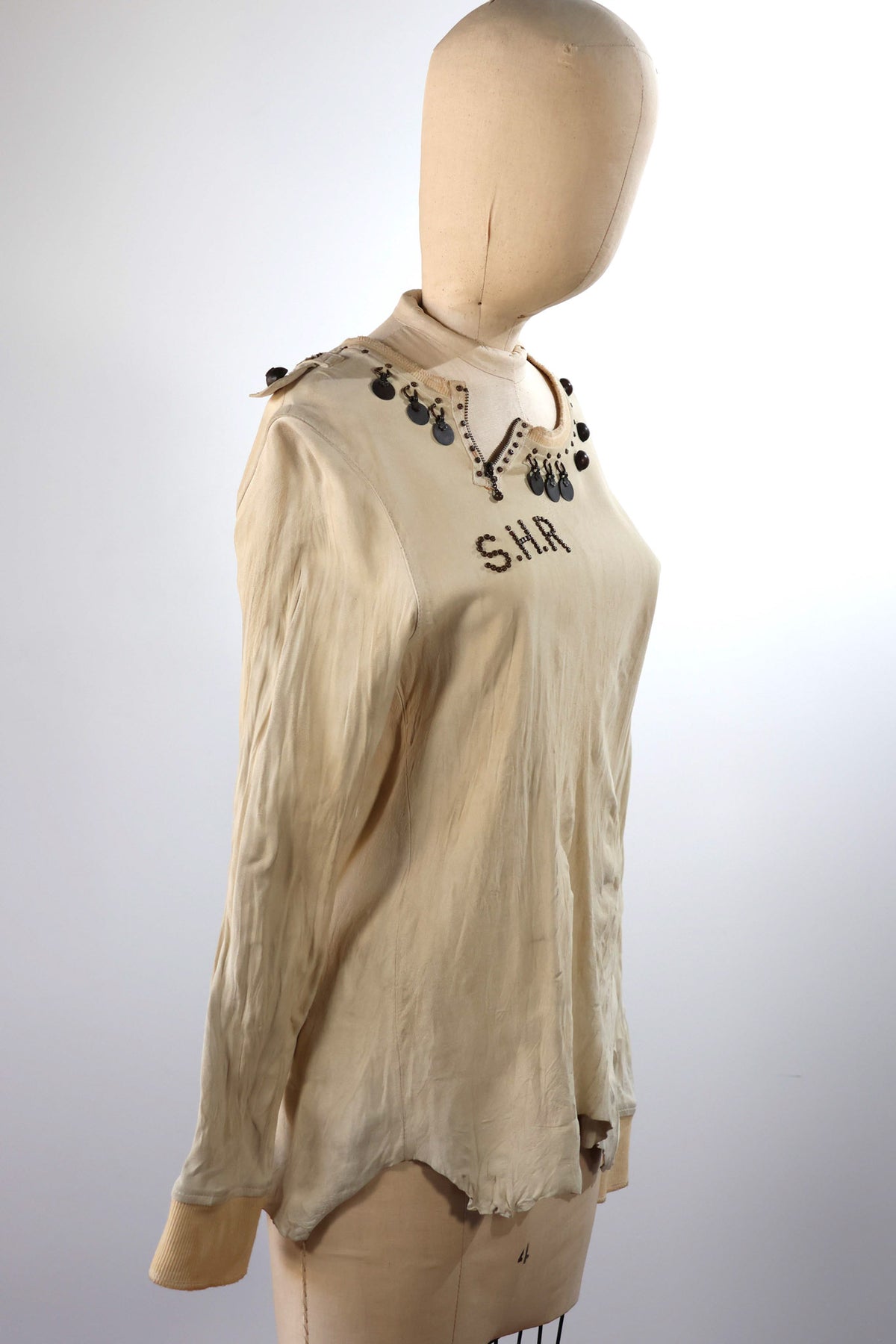 Share Spirit Sheep Leather Top — White