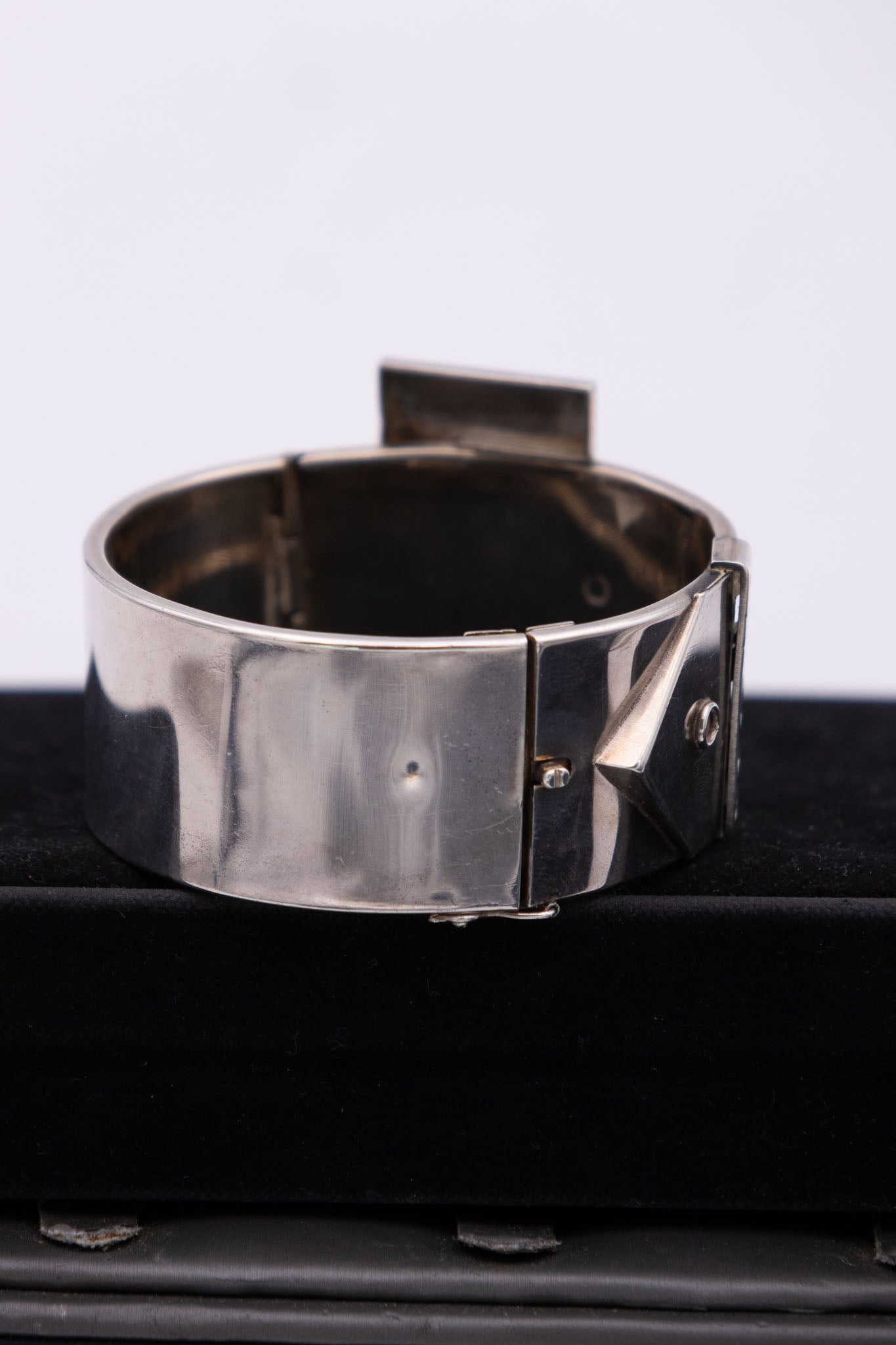 Vintage British Sterling Silver Buckle Bracelet