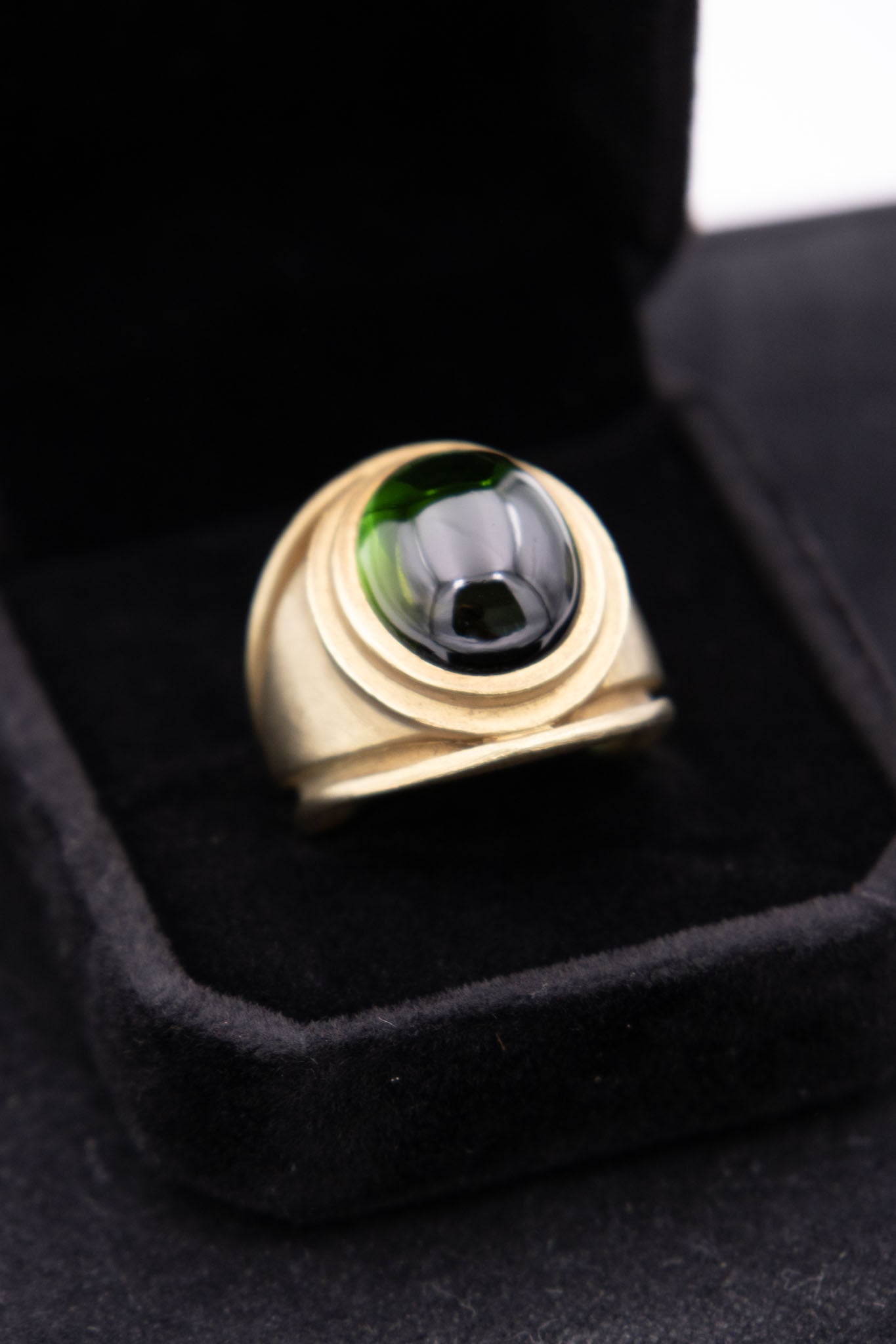 Titch Pleasance 18K Gold &amp; Peridot Ring