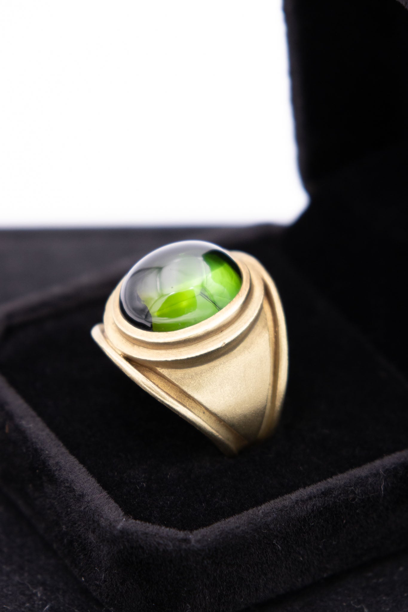 Titch Pleasance 18K Gold &amp; Peridot Ring