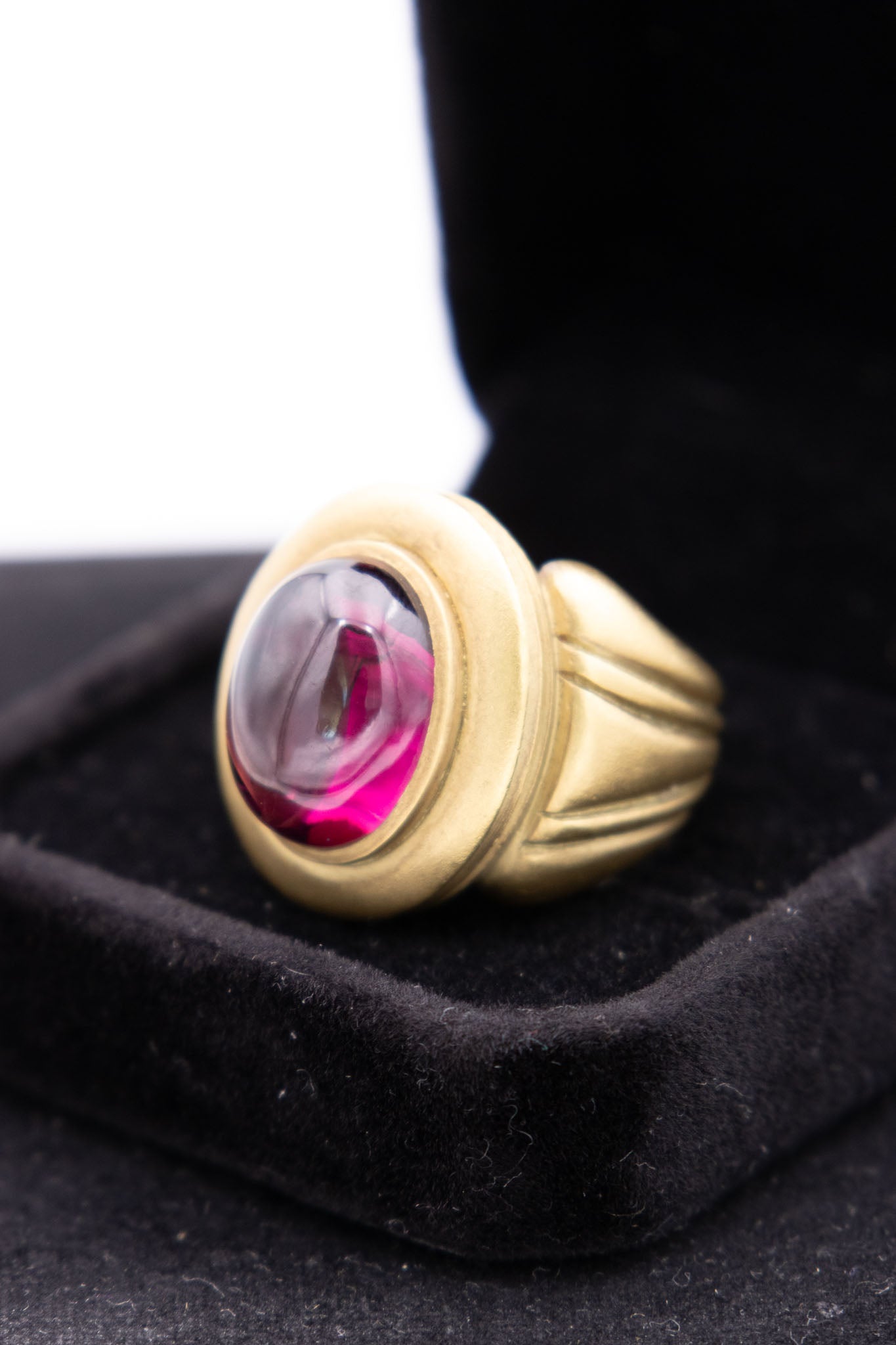 Titch Pleasance 18K Gold &amp; Garnet Ring