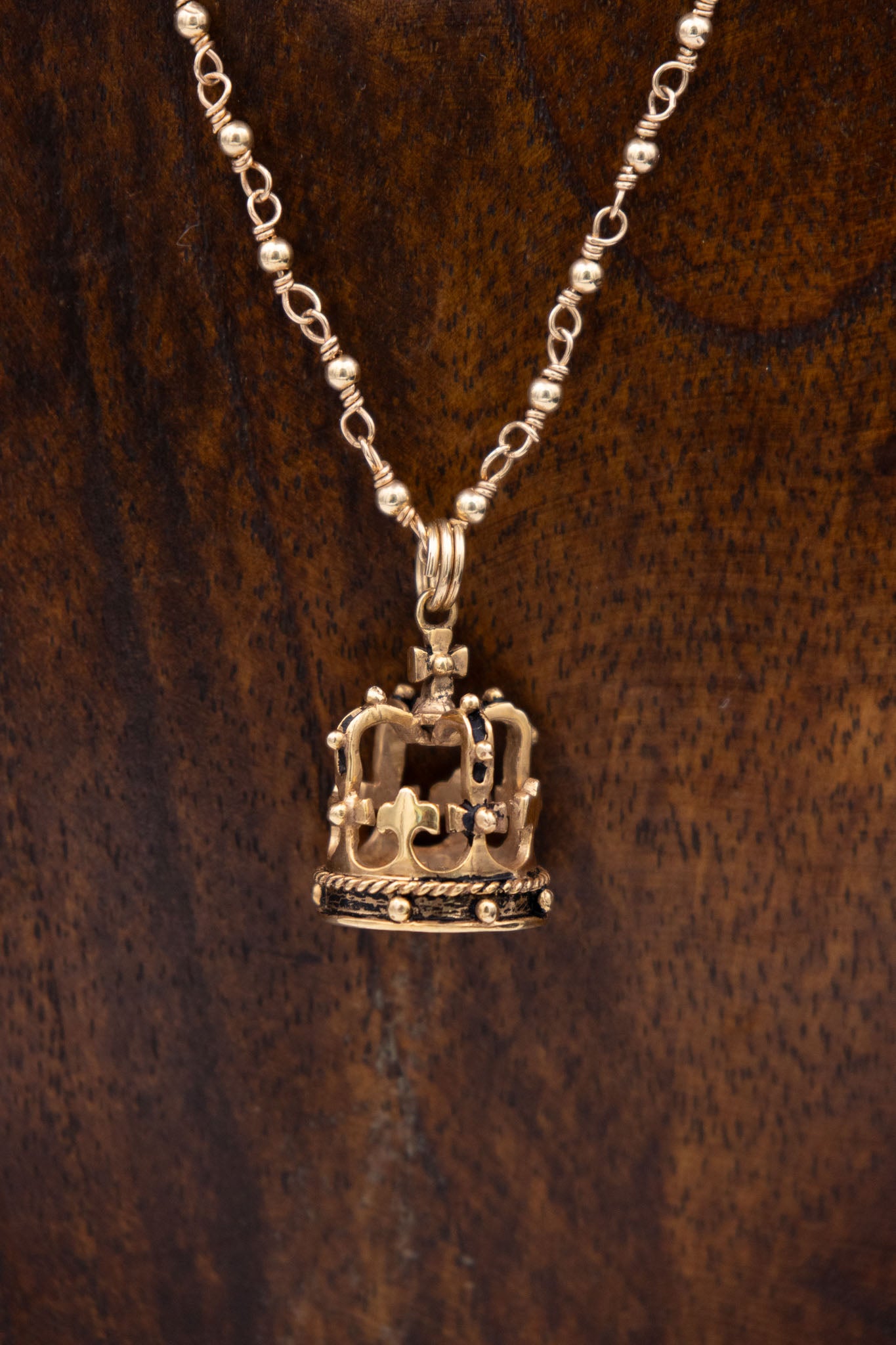 14K Gold Crown Necklace