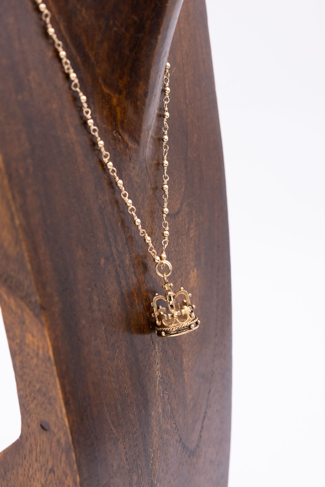 14K Gold Crown Necklace