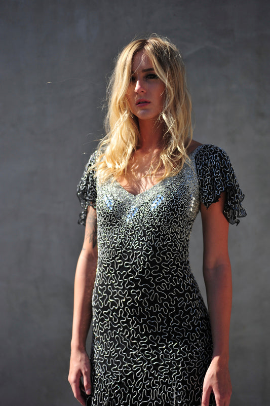 Eavis & Brown Kate Squiggle Dress With Sleeves - Black / Silver