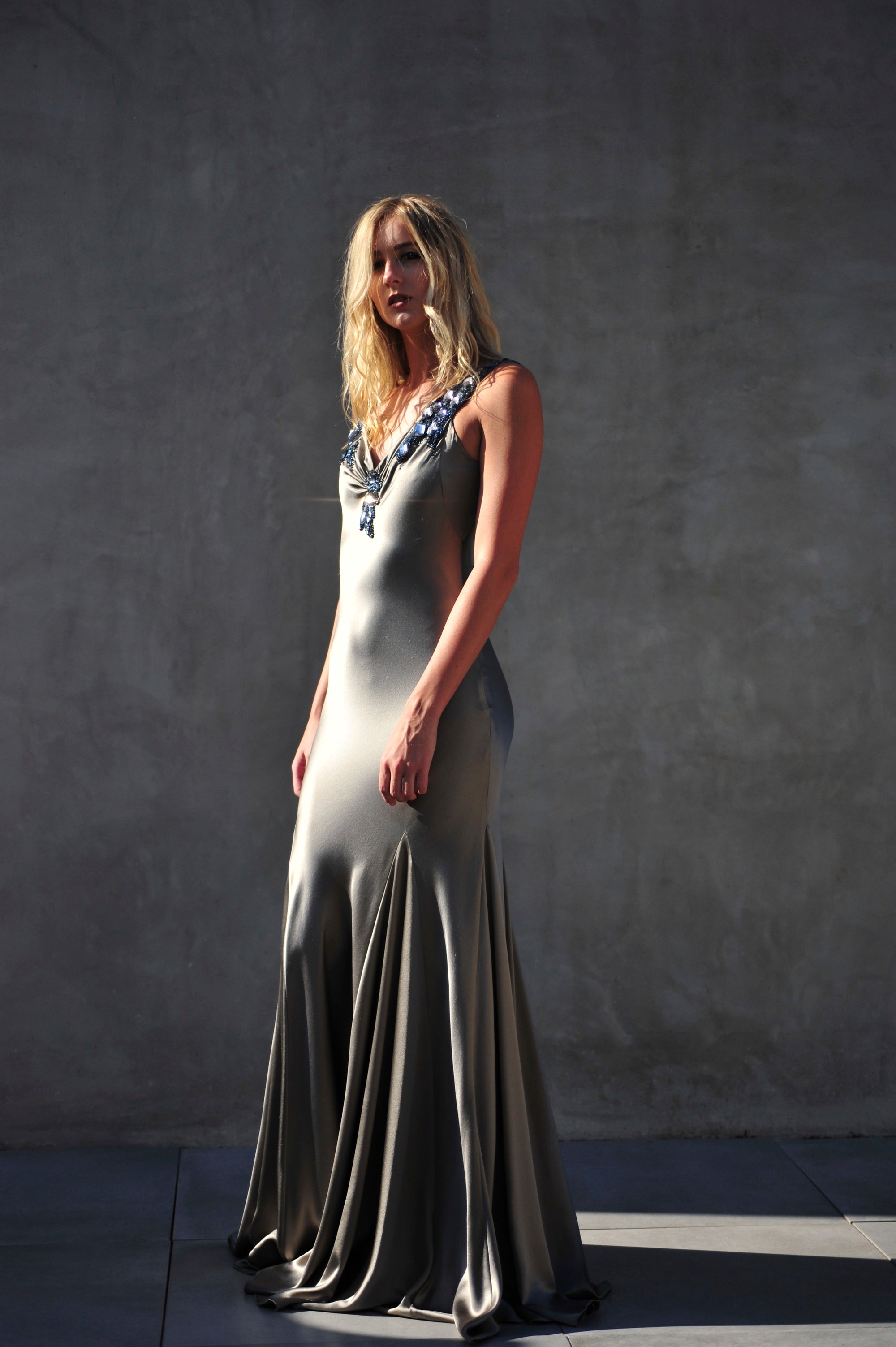 LES HABITUDES Bling Godet Dress — Grey / Black