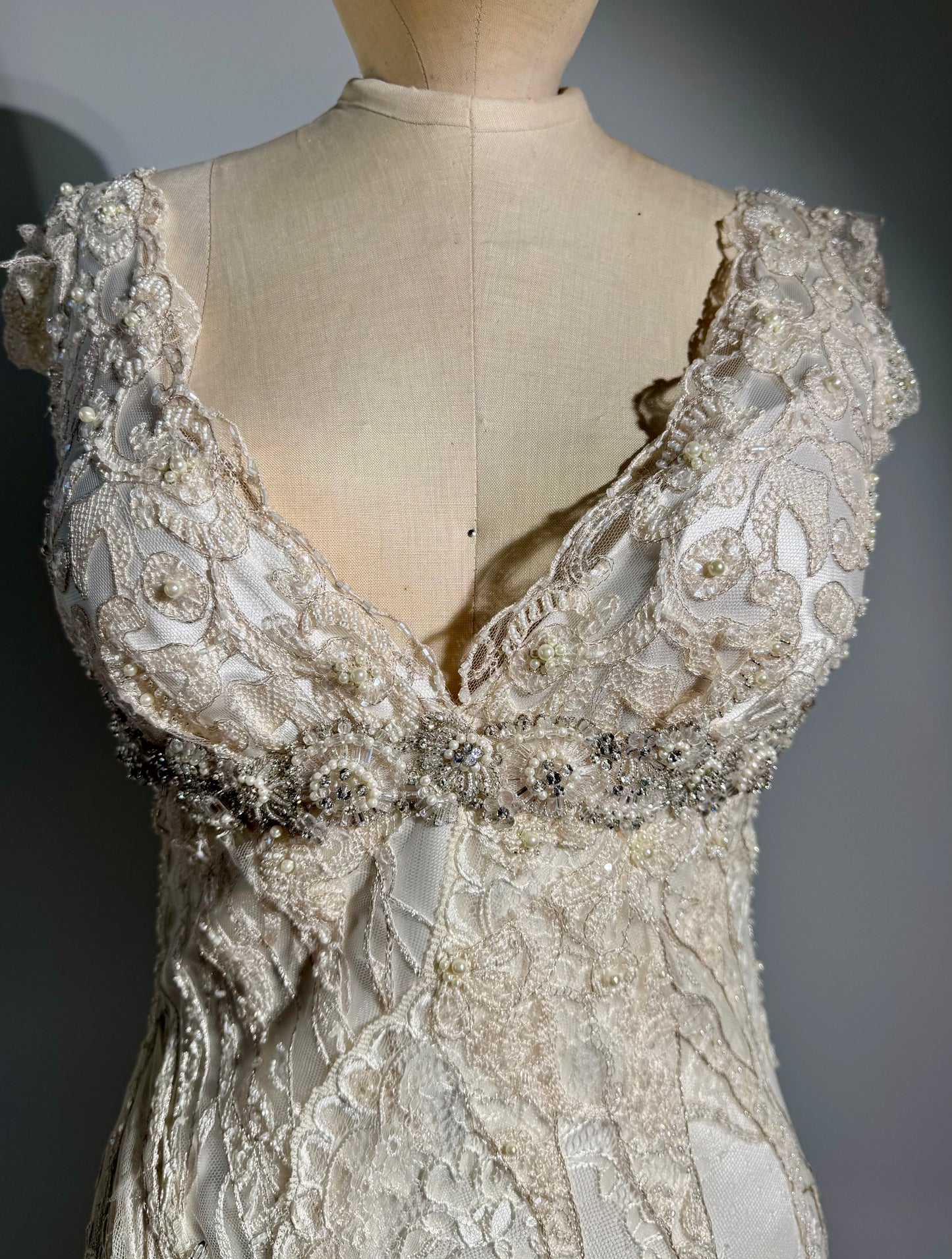 Yolan Kris Aurora Bridal Dress - Ivory