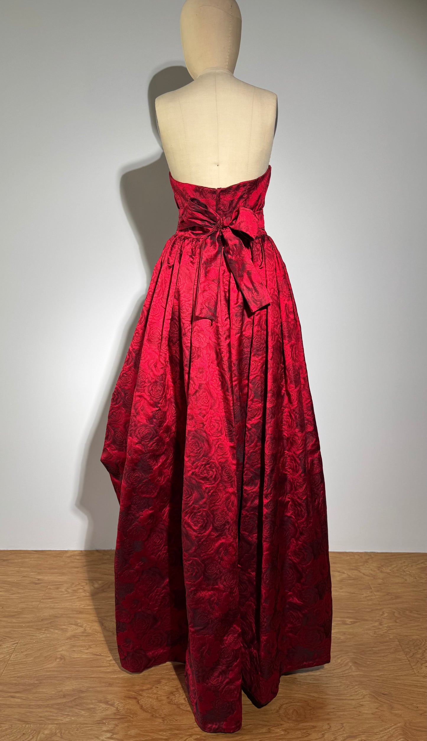 Yolan Kris 1234 Evening Dress - Rose Red