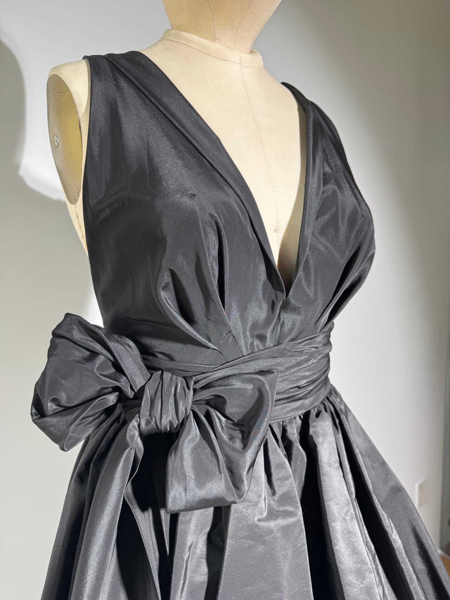 Yolan Kris Top Bottom - Black