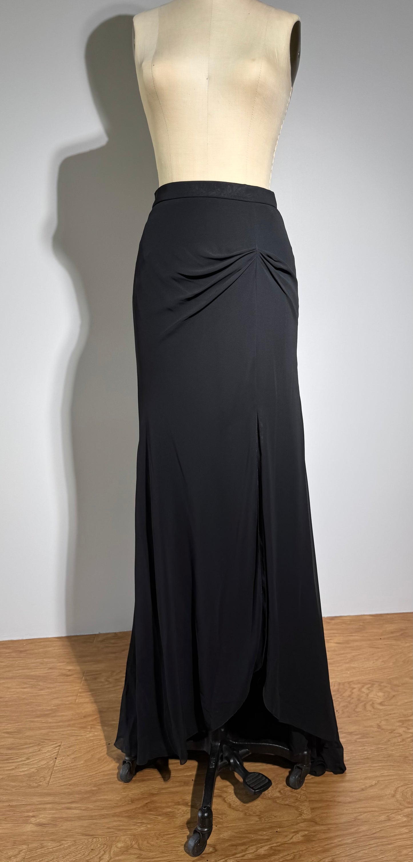 Yolan Kris Falda Skirt - Black
