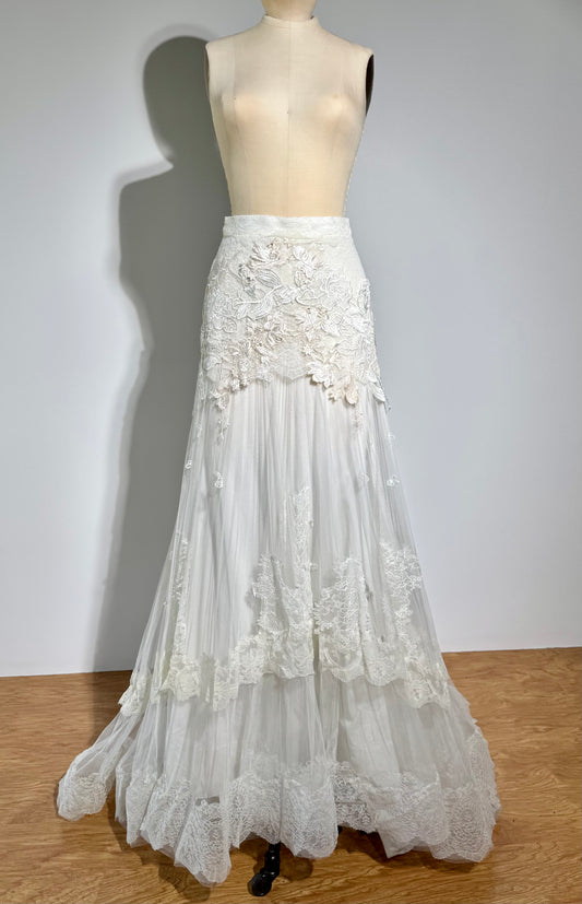 Yolan Kris Long Lace Tulle Skirt - Marfil