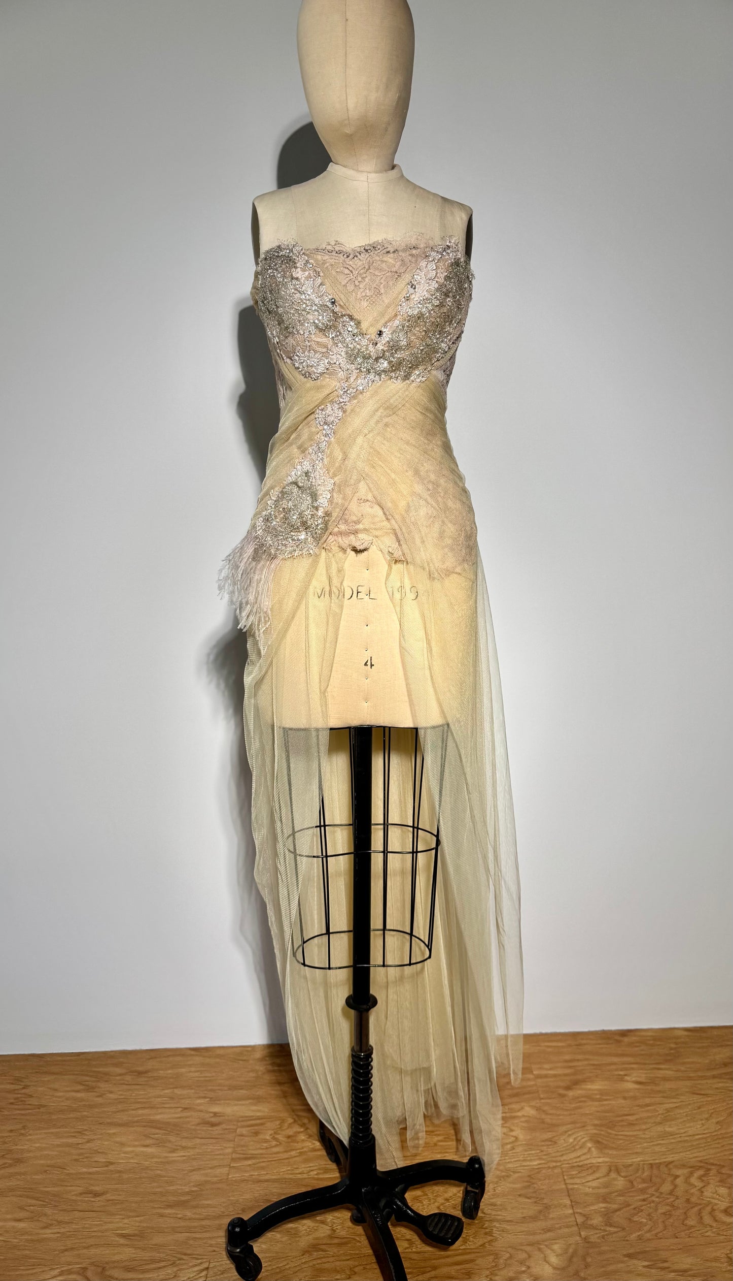 Trash Couture Frida Khalo Bustier - Nude / Rose
