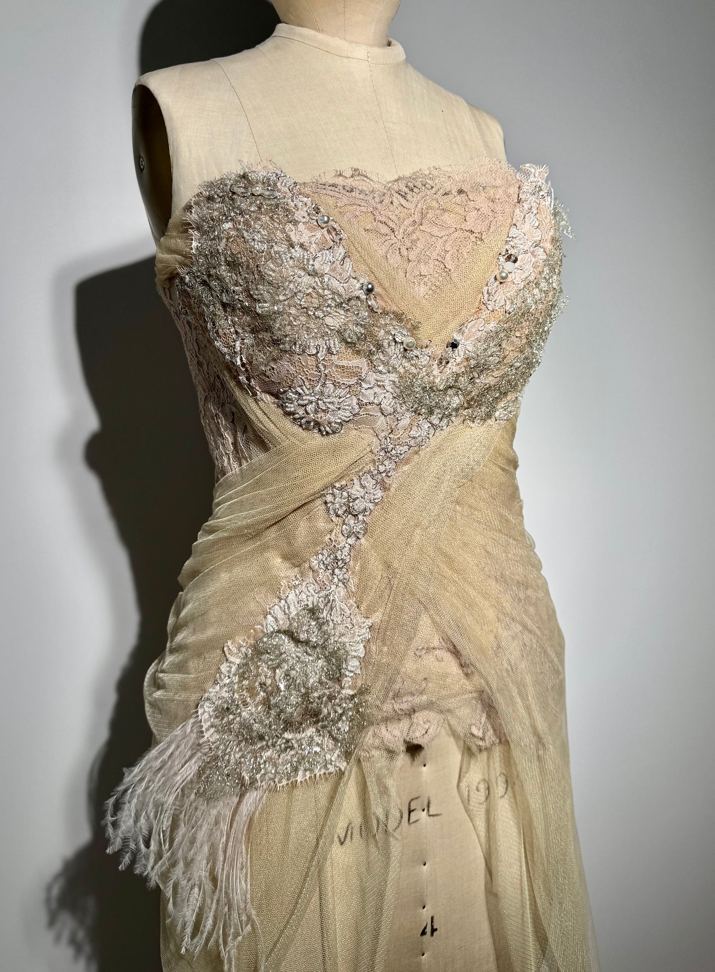 Trash Couture Frida Khalo Bustier - Nude / Rose
