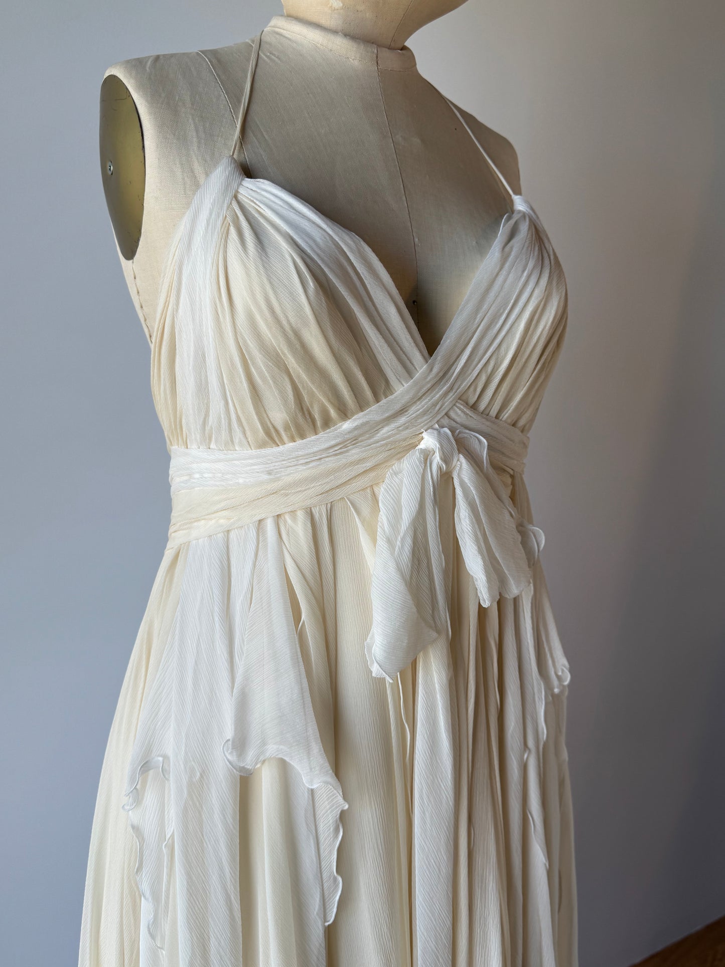 Yolan Kris Narina Total Length - Ivory